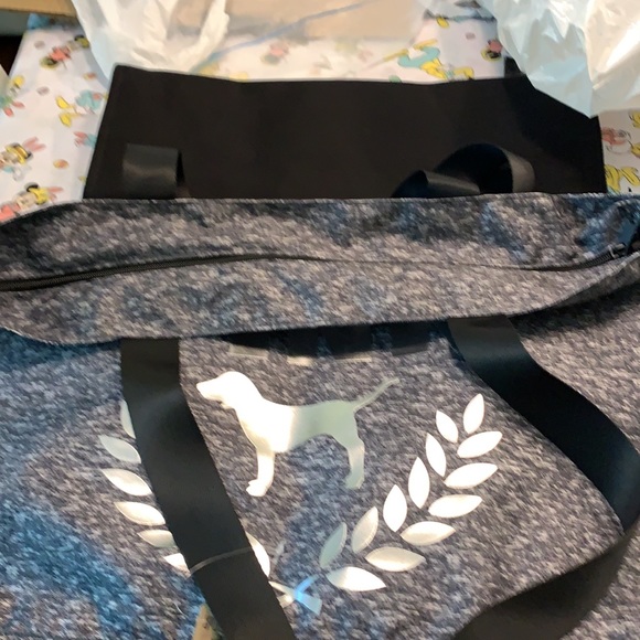 Brand new with tags large pink tote never used - Picture 5 of 10